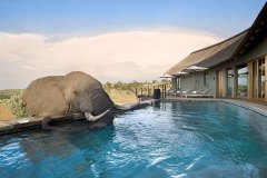 Mhondoro Lodge