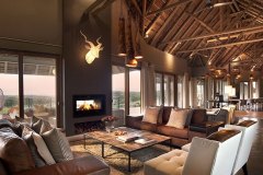 Mhondoro Lodge